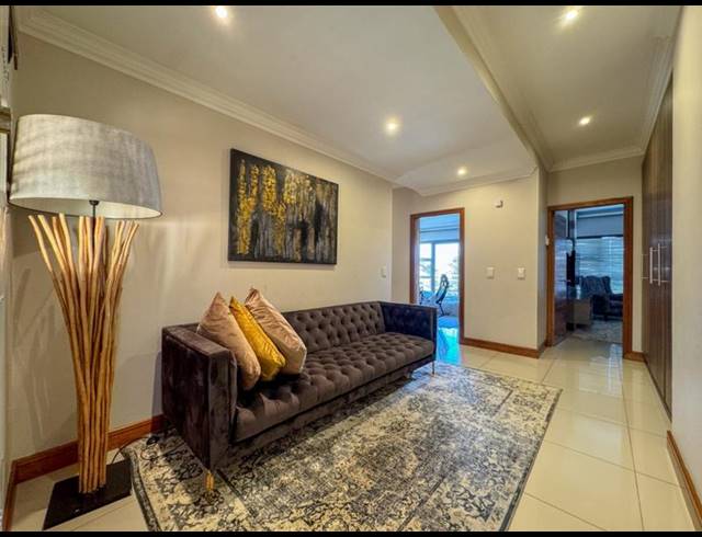 4 BEDROOM HOUSE FOR SALE IN MEYERSDAL